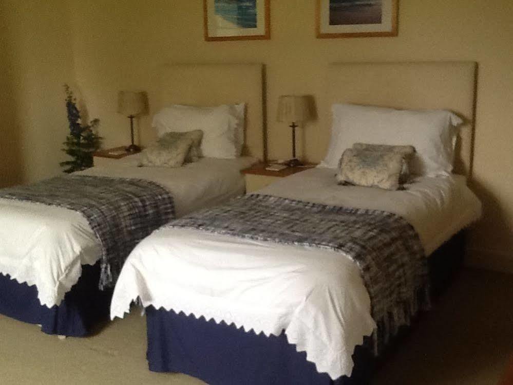 סידמות' Buckley Farmhouse B & B מראה חיצוני תמונה